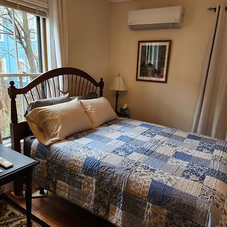 Davis Square Inn Somerville Esterno foto