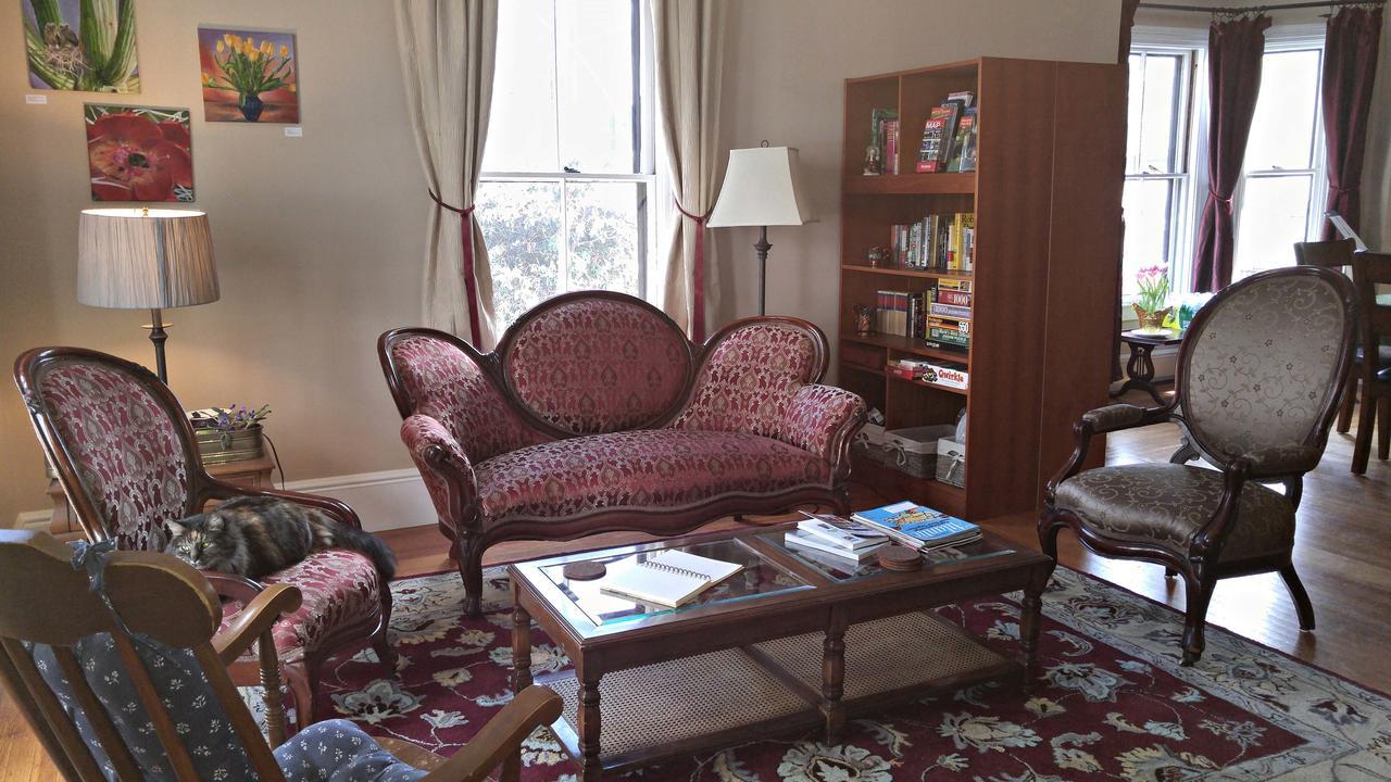 Davis Square Inn Somerville Esterno foto